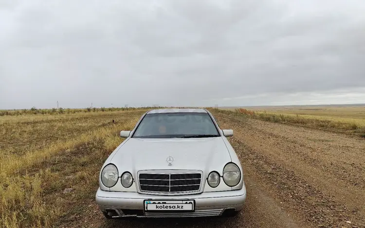 Mercedes-Benz E 230 1996 годаүшін2 400 000 тг. в Павлодар