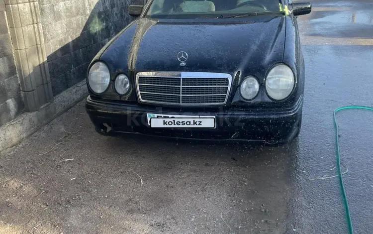 Mercedes-Benz E 230 1996 годаүшін3 500 000 тг. в Алматы