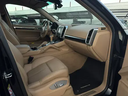 Porsche Cayenne 2013 года за 13 500 000 тг. в Алматы – фото 10