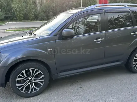 Mitsubishi Outlander 2008 года за 6 000 000 тг. в Павлодар