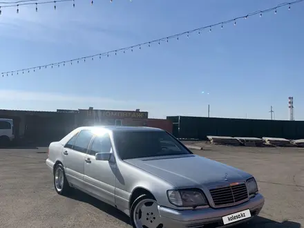 Mercedes-Benz S 420 1999 года за 5 000 000 тг. в Астана