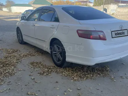 Toyota Camry 2006 года за 3 950 000 тг. в Жанаозен – фото 2