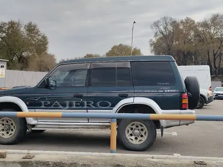 Mitsubishi Pajero 1996 года за 2 900 000 тг. в Алматы – фото 2