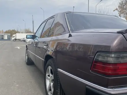 Mercedes-Benz E 230 1992 года за 1 500 000 тг. в Алматы – фото 10