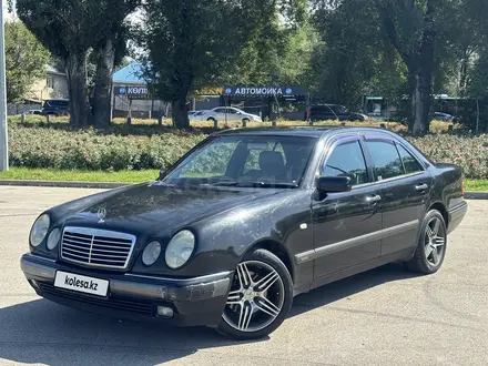 Mercedes-Benz E 280 1997 года за 3 500 000 тг. в Алматы – фото 2