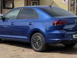 Volkswagen Polo 2021 года за 7 450 000 тг. в Уральск – фото 3