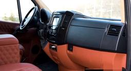 Mercedes-Benz Sprinter 2011 года за 31 999 000 тг. в Алматы – фото 4