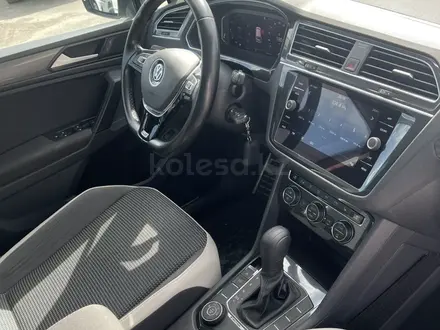 Volkswagen Tiguan 2020 года за 13 750 000 тг. в Костанай – фото 24