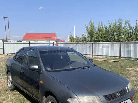 Mazda 323 1995 года за 1 500 000 тг. в Уральск – фото 3