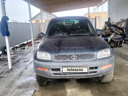 Toyota RAV4 1997 года за 3 100 000 тг. в Алматы – фото 4