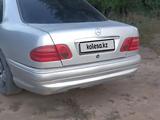 Mercedes-Benz E 320 1996 года за 2 700 000 тг. в Актобе – фото 4