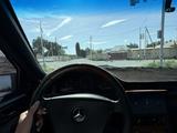 Mercedes-Benz E 200 1990 года за 900 000 тг. в Шымкент – фото 5