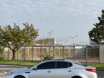 Kia K5 2012 года за 7 600 000 тг. в Алматы – фото 3
