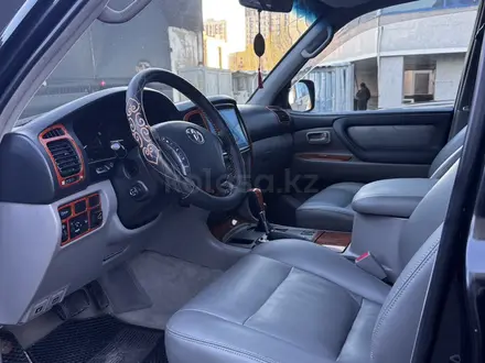 Toyota Land Cruiser 2004 года за 9 000 000 тг. в Астана – фото 9