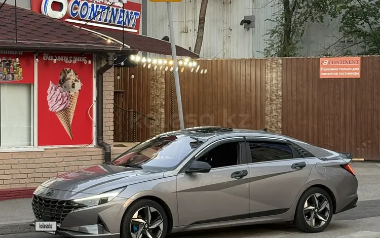 Hyundai Elantra 2023 года за 10 000 000 тг. в Алматы