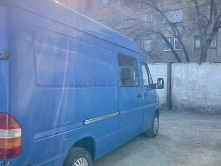 Mercedes-Benz Sprinter 1997 года за 4 000 000 тг. в Сатпаев – фото 4