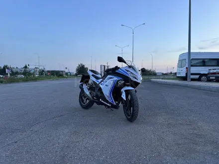 Kawasaki  Ninja 300 2014 года за 2 800 000 тг. в Караганда