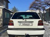 Volkswagen Golf 1993 годаүшін1 300 000 тг. в Тараз