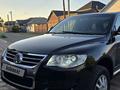 Volkswagen Touareg 2008 года за 5 600 000 тг. в Павлодар – фото 10
