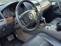Volkswagen Touareg 2008 года за 5 600 000 тг. в Павлодар – фото 11