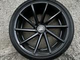 Диски R20 Vossen с летними шинами dunlop за 300 000 тг. в Алматы – фото 2
