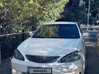 Toyota Camry, 2005