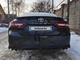 Toyota Camry 2019 годаfor11 300 000 тг. в Алматы – фото 3