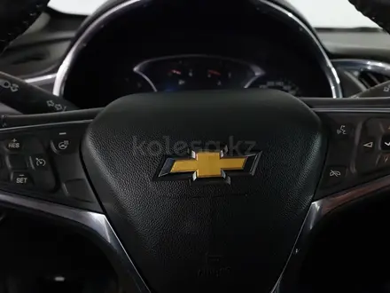 Chevrolet Malibu 2017 года за 4 960 000 тг. в Шымкент – фото 18
