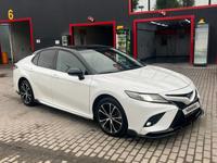 Toyota Camry 2022 года за 11 500 000 тг. в Алматы