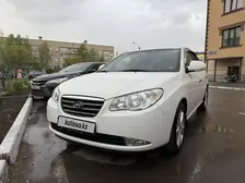 Hyundai Elantra, 2009