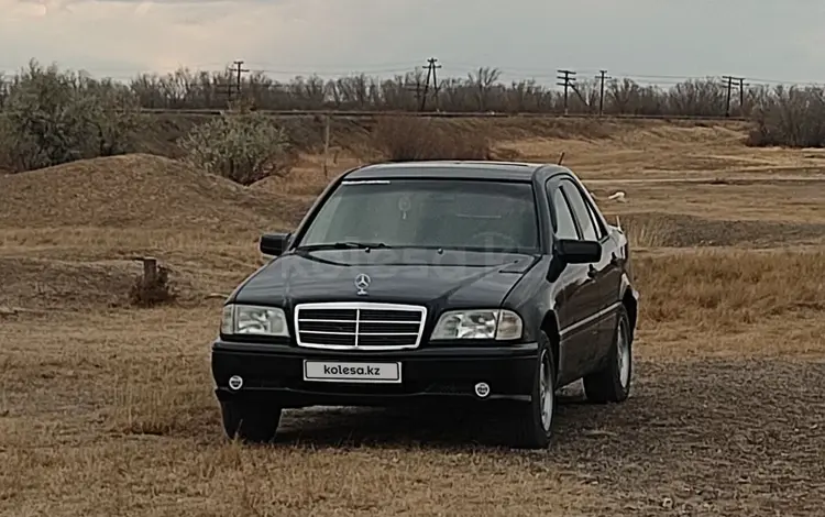 Mercedes-Benz C 180 1993 года за 2 200 000 тг. в Семей