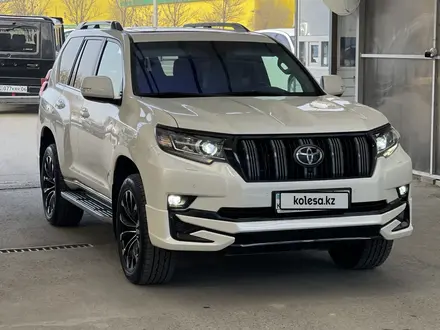 Toyota Land Cruiser Prado 2023 года за 35 900 000 тг. в Атырау