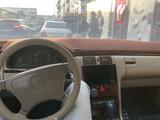 Mercedes-Benz E 230 1997 годаүшін1 700 000 тг. в Жезказган – фото 4