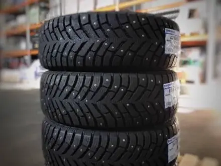 275/50R22 Toyo Ice Freezer (шипы) за 620 000 тг. в Алматы