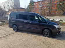 Nissan Serena, 1992