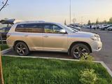 Toyota Highlander 2008 годаүшін7 000 000 тг. в Алматы