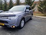 Mitsubishi Outlander 2012 года за 7 000 000 тг. в Петропавловск – фото 3