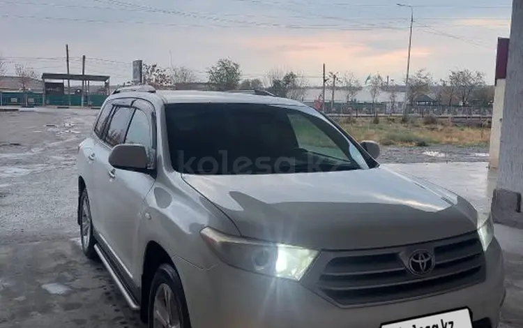 Toyota Highlander 2011 года за 14 800 000 тг. в Шардара