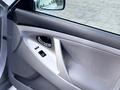 Toyota Camry 2010 годаүшін5 900 000 тг. в Актобе – фото 15