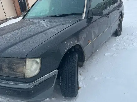 Mercedes-Benz E 230 1991 года за 1 400 000 тг. в Астана – фото 3