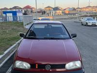 Volkswagen Golf 1993 годаүшін1 400 000 тг. в Шымкент