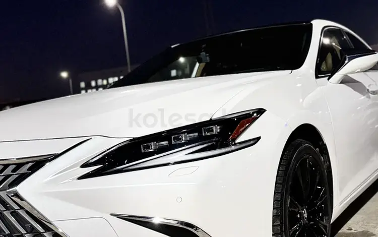 Lexus ES 300 2022 годаүшін33 000 000 тг. в Актау