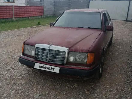 Mercedes-Benz E 230 1991 года за 820 000 тг. в Алматы