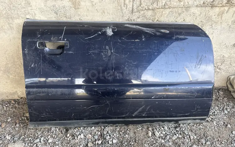 Дверь Ауди а4 передний правый за 15 000 тг. в Алматы