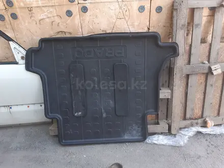 Полик резиновый багажника за 50 000 тг. в Алматы
