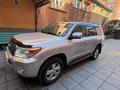 Toyota Land Cruiser 2012 года за 23 000 000 тг. в Астана