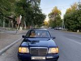 Mercedes-Benz E 220 1994 годаүшін3 400 000 тг. в Шымкент – фото 2