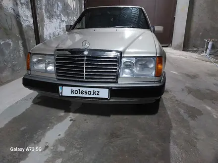 Mercedes-Benz E 230 1992 года за 1 500 000 тг. в Шымкент – фото 9