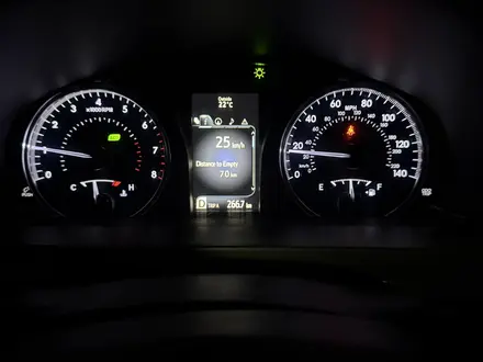 Toyota Camry 2017 года за 6 000 000 тг. в Актау – фото 13