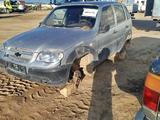 Chevrolet Niva 2011 года за 800 000 тг. в Атырау – фото 2